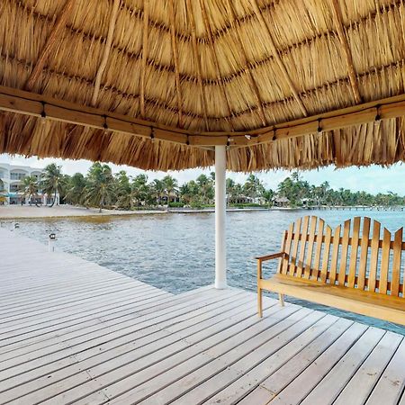 Blue Water Beach Villas San Pedro  Zimmer foto